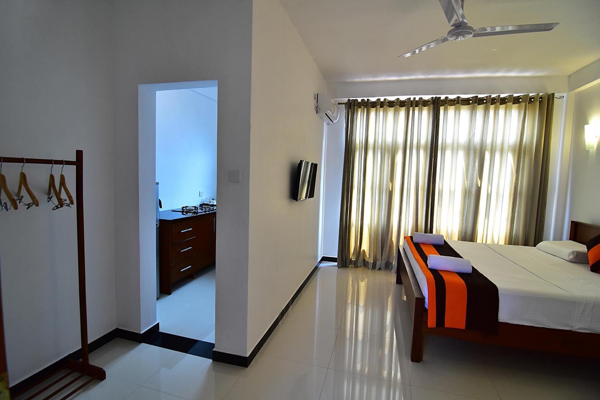 Park Lane 88 Apartments 尼甘布 外观 照片